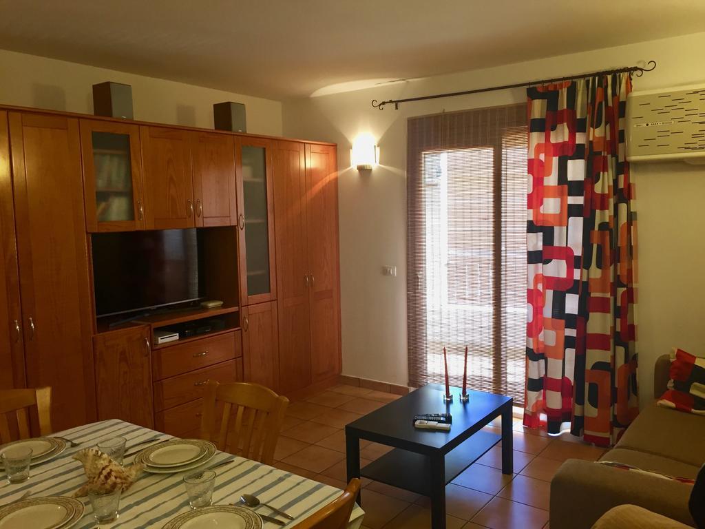 Appartement Apartamento Claudina à Puerto De Mogan Extérieur photo