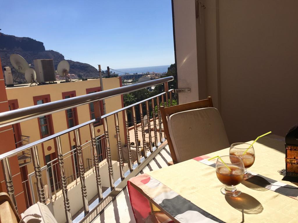 Appartement Apartamento Claudina à Puerto De Mogan Extérieur photo